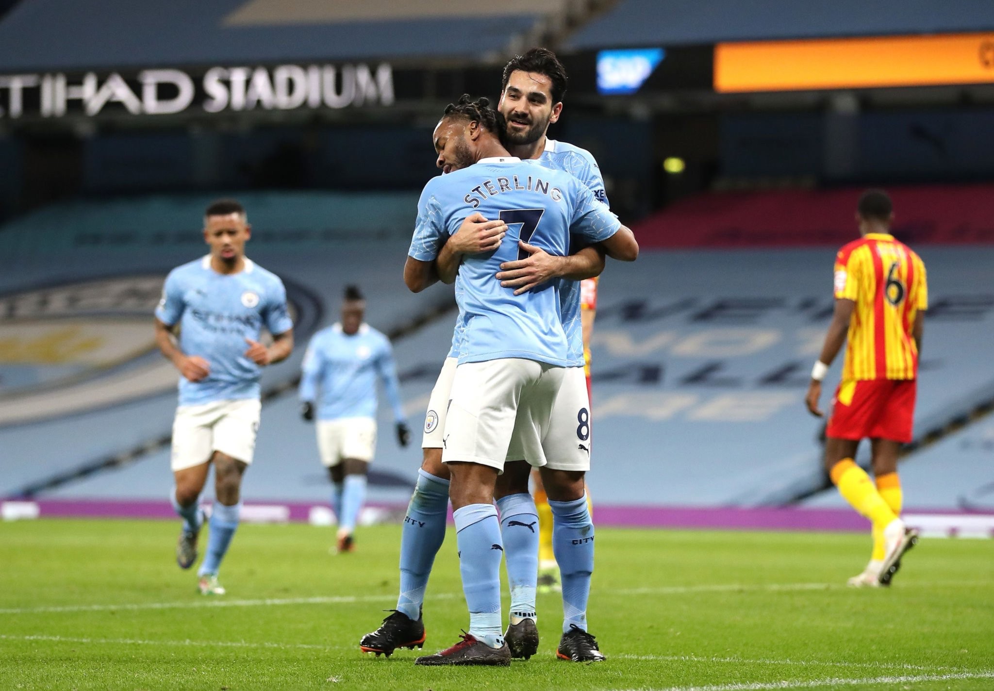 进费耶诺德 进费耶诺德